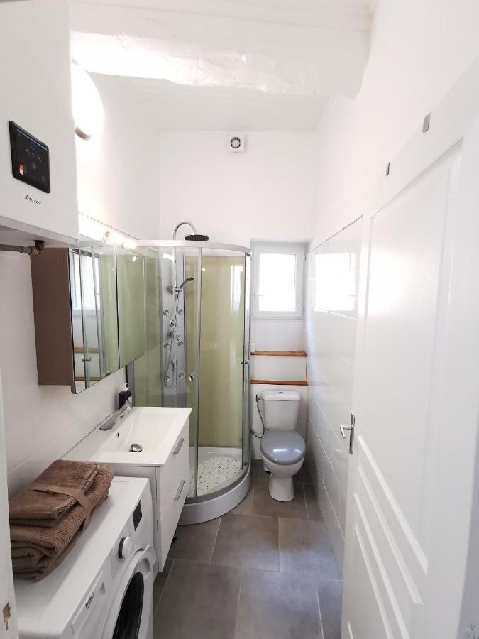 Le Saint Val, Appartement 3 Pieces Clim Poussan Eksteriør billede